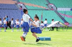 吴宜泽6-0零封霍金斯 强势挺进斯诺克国锦赛四强