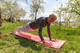 04年科比场均22.6分湖人不敌活塞，09年终于夺冠，中间湖人输过谁