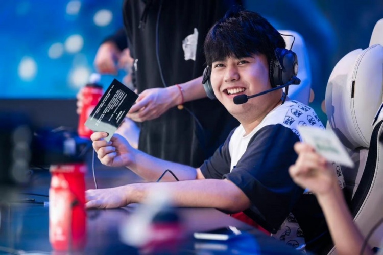 比赛对抗的 比赛对抗的