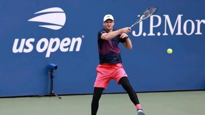 在逆境中依 在逆境中依